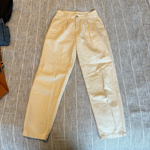 Beige trousers wide leg - Picture 4 of 4